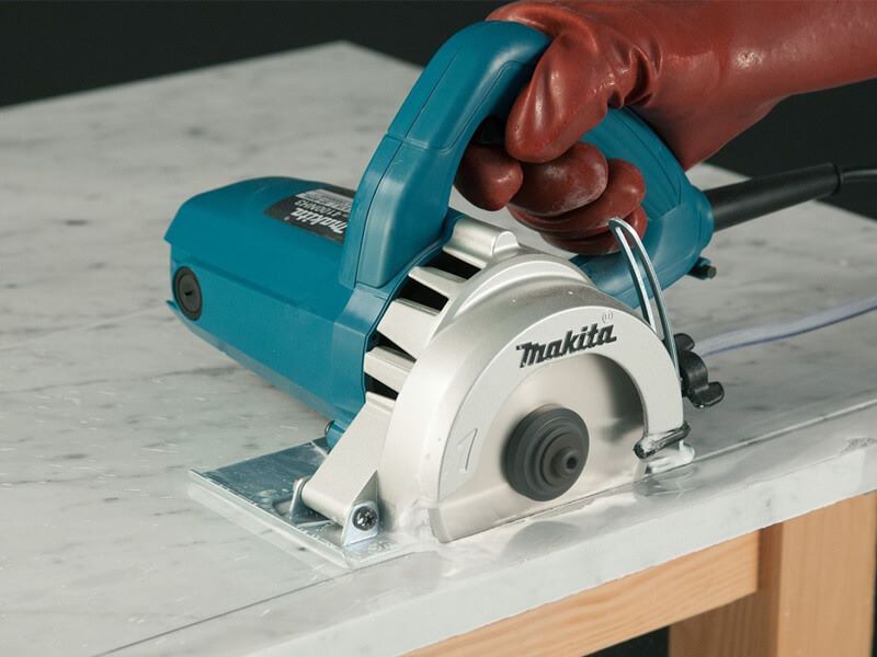 Các cách cắt gạch bằng máy