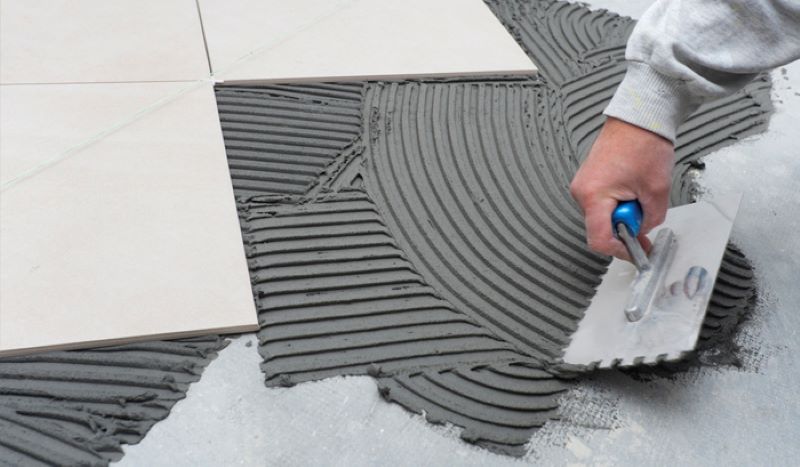 Thi công không đúng kỹ thuật dễ khiến sàn bị phồng ộp