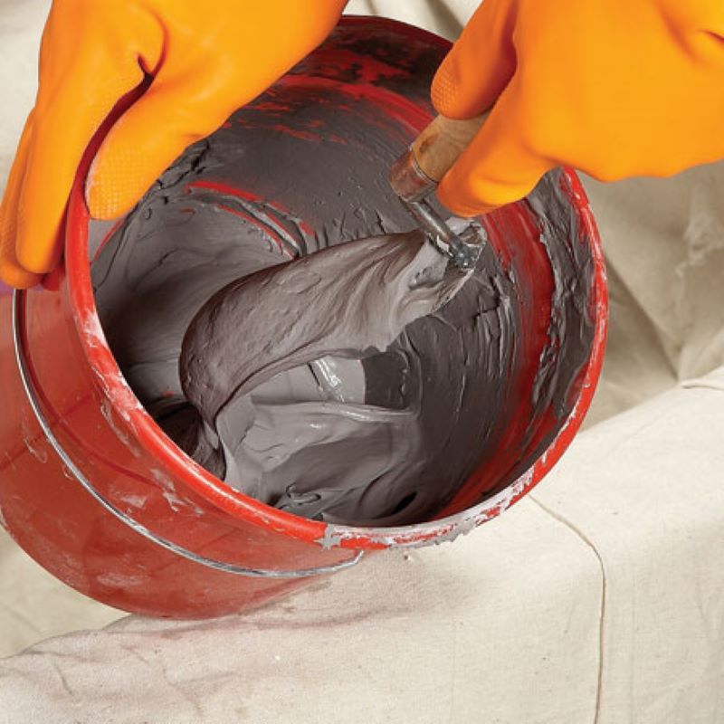 Trộn nguyên liệu không đúng gây hiện tượng bong tróc