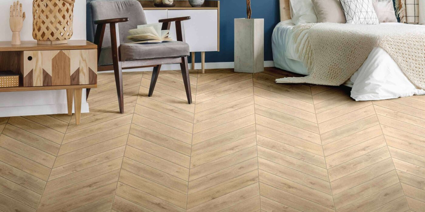 Lát gạch giả gỗ kiểu xương cá