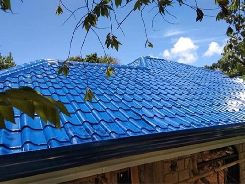 Ngói màu xanh dương