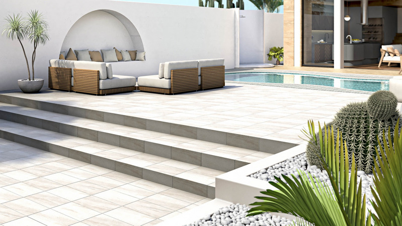 Gạch gạch giả đá thường được ưa chuộng lát lòng và xung quanh hồ bơi