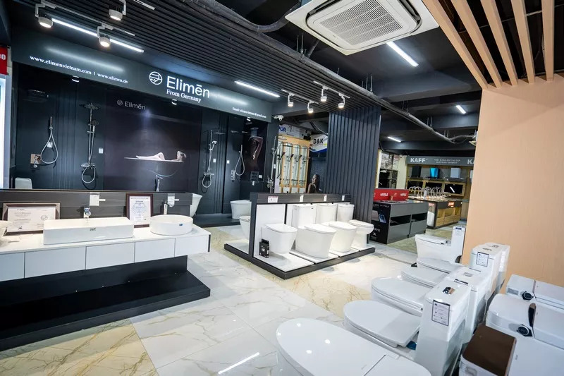 Khám phá thế giới thiết bị vệ sinh đa dạng tại showroom Hùng Lan