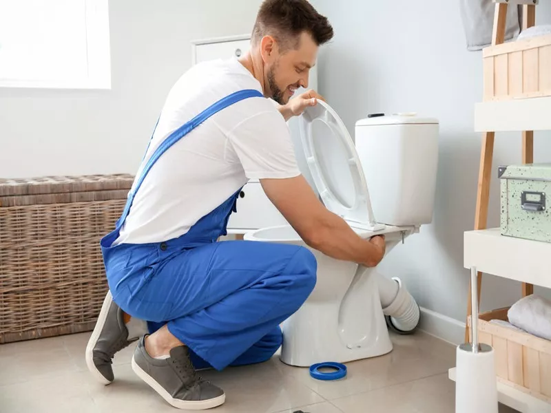 5 lỗi thường gặp ở bồn cầu và cách khắc phục