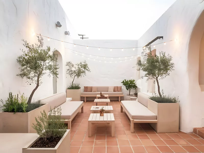 Top Các Mẫu Gạch Đỏ Lát Sân Đẹp Chất Lượng Nhất 2025