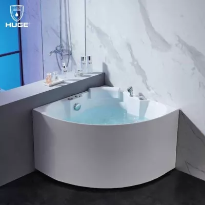 Bồn tắm massage Huge D-1067